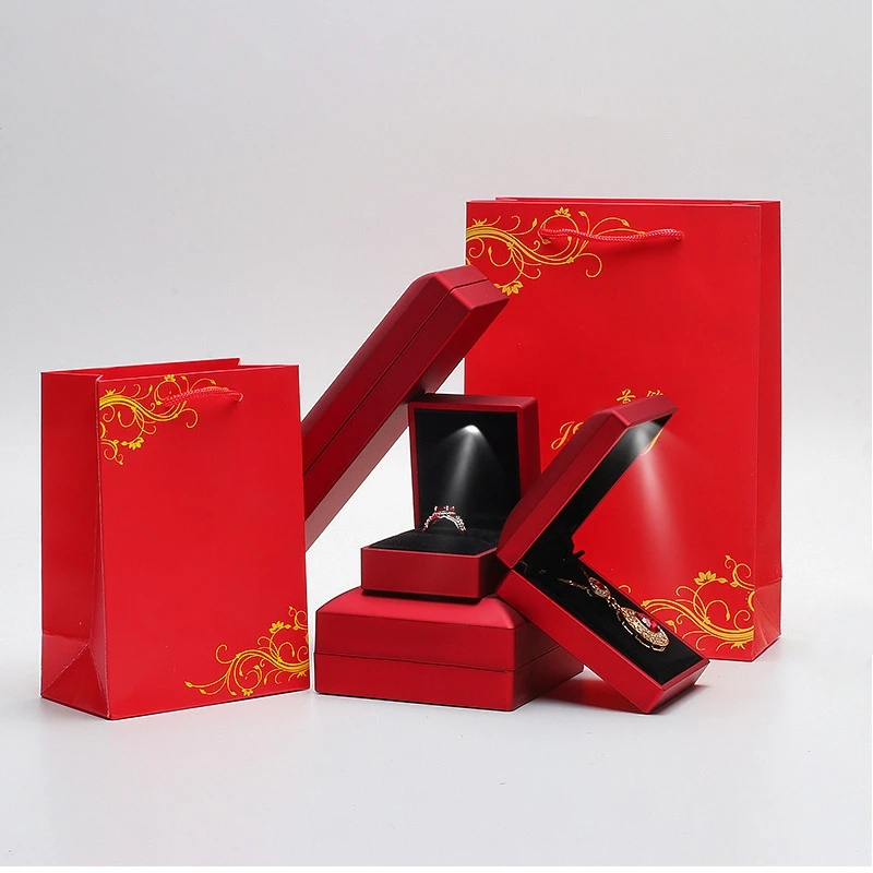 Led Black Lacquer logo Silk Screen Luxury Jewellery Boxwith Lights Led Jewellery Package Custom Ring Boxes Jewelry Box