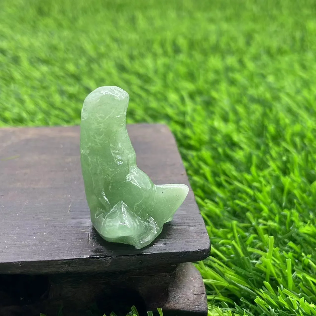 Wholesale Mother of the earth Crystal carving crafts Statue of Gaia natural stone quartz Folk Crafts