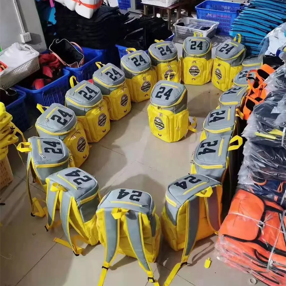 Custom Team Pattern Backpack Bag Printing Number Waterproof Travel Gym Basketball Football Sport Backpack