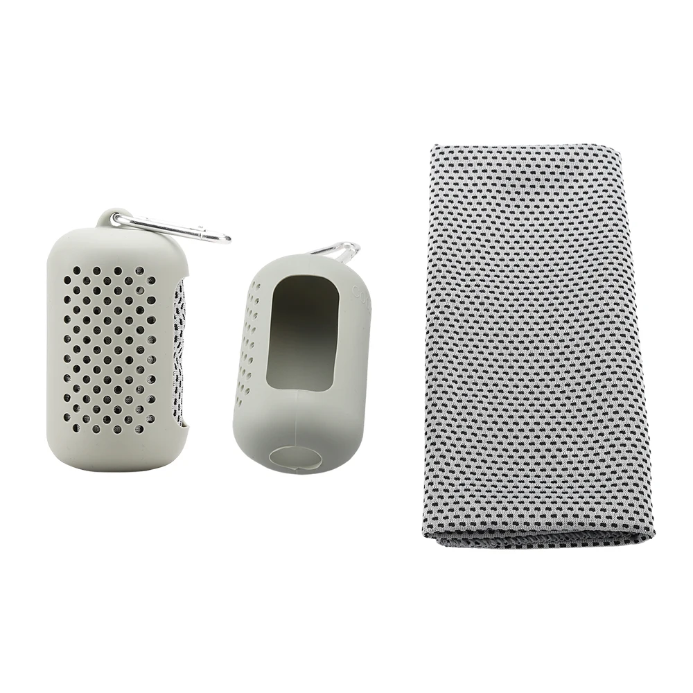 2.2L Sport Gym PETG Water Bottle With Silicone case and towel