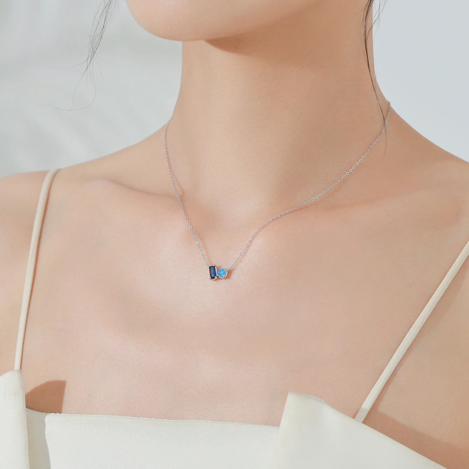 925 Комплект украшений из циркона