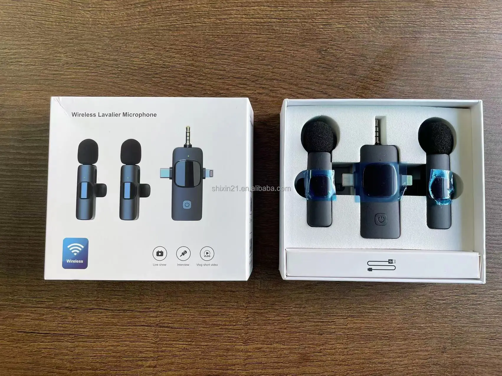 K15 3 Live Streaming Studio Equipment 3 In 1 Wireless Clip Lavalier Microphone Vlogging Kit Mini Portable Lapel Mic