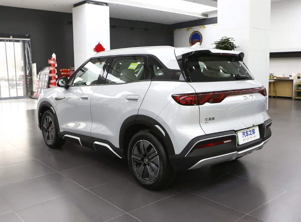 2024 электрический умный автомобиль недорогой внедорожник новые энергетические автомобили Юань дальность 401 км электромобили 2023 внедорожники подержанные
