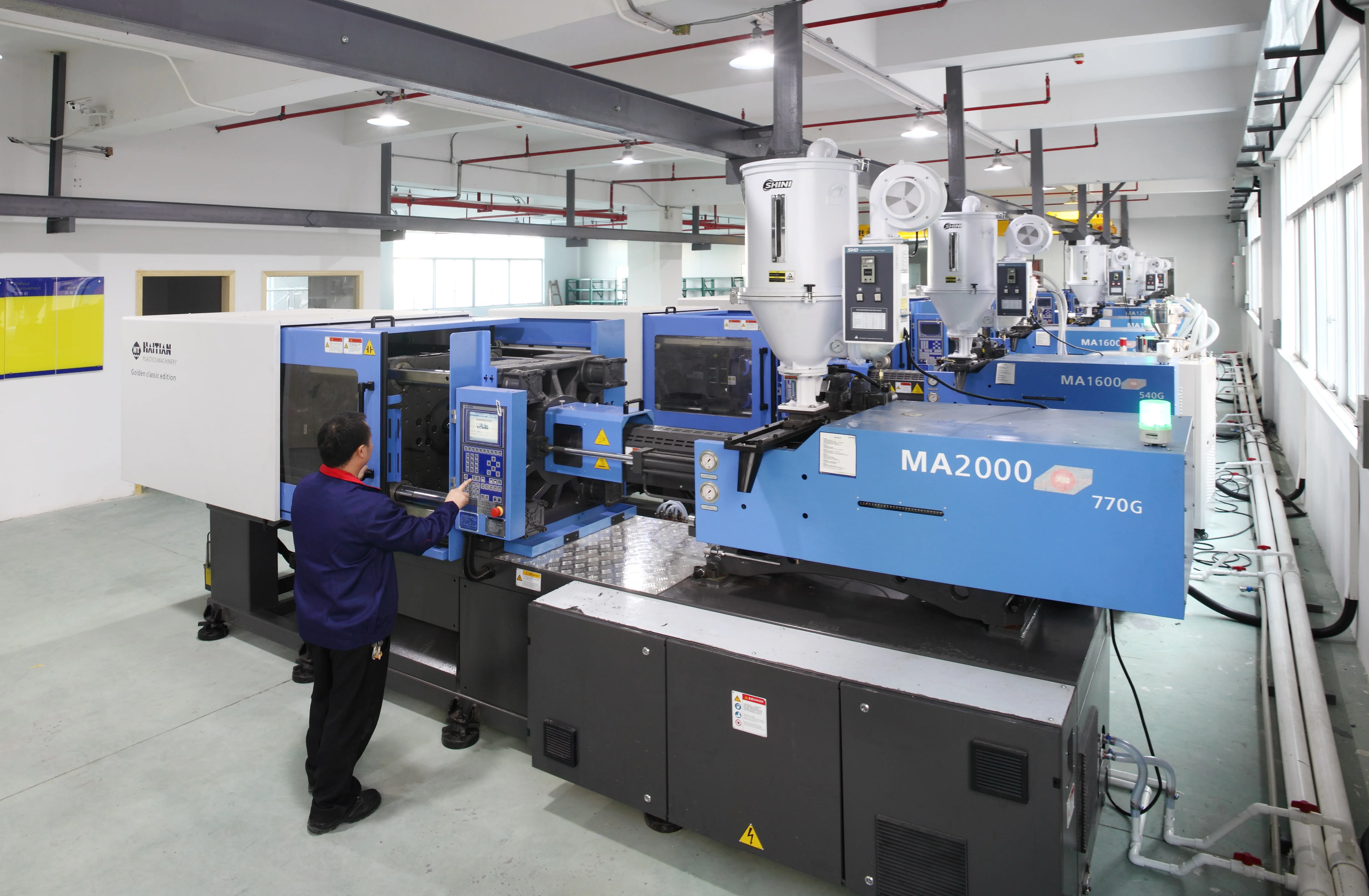 Plastic Injection Mold  Mobile Cases Designer Phone Case High Precision Phone Case Mould Custom