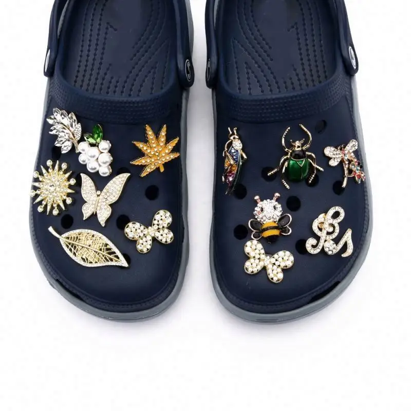 Christmas 2024 New Trend Women DIY Designer Crystal Metal Accessories Custom Luxury Decoration Clogs Shoes Charm