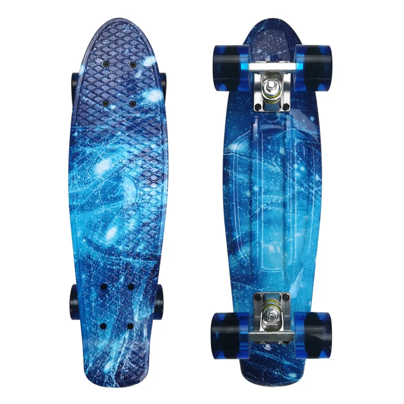 Оптовая продажа, скейтборд с мигающим светом 22 дюйма, четырехколесный скейтборд в форме рыбы для улицы