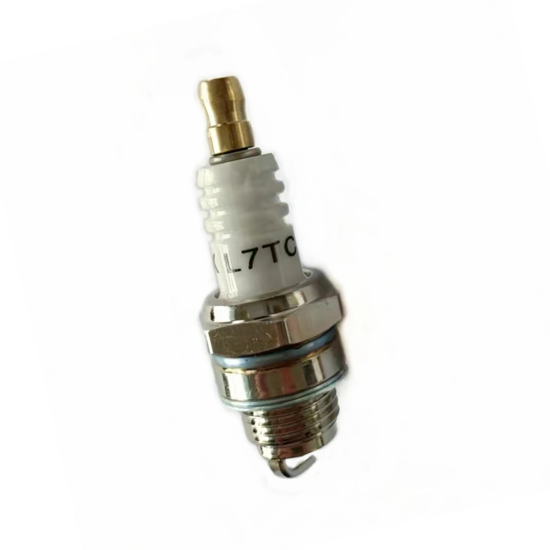 High Quality OEM Racing Sparking L7TC Motorcycles Engine Spark Plugs