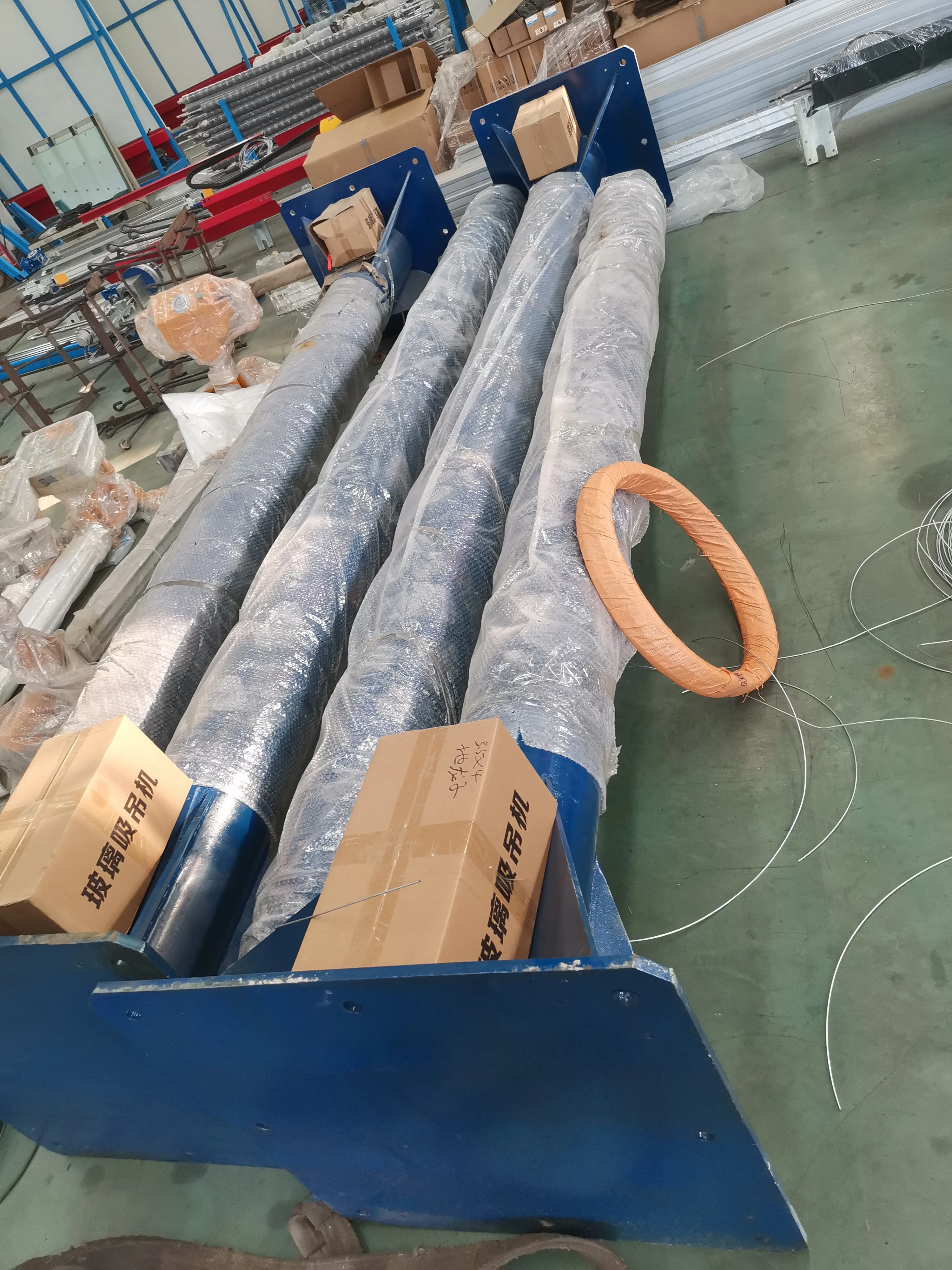 200KG capacity pneumatic cantilever glass lifter for glass lifting and moving with rubber suckers