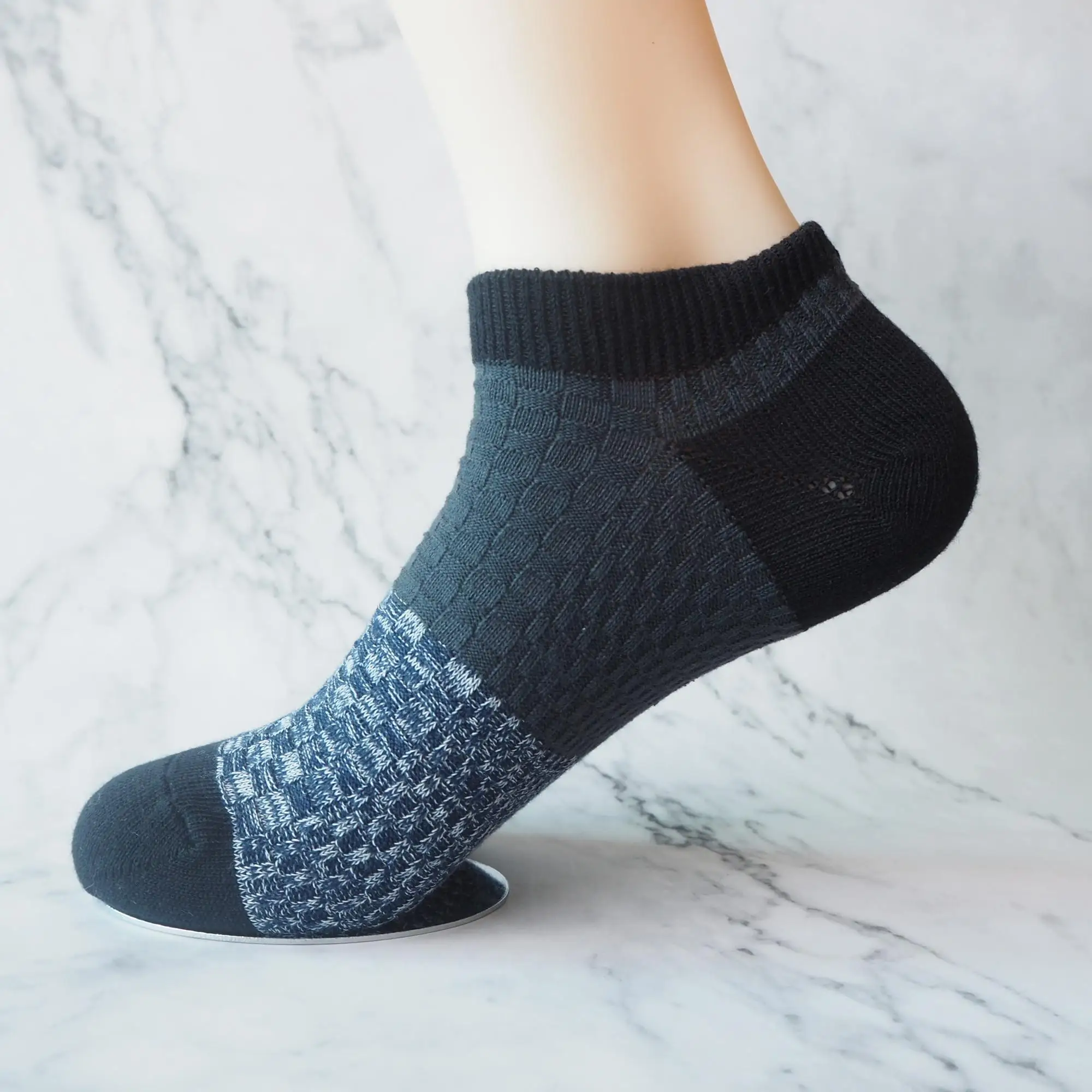 Hot Sell Custom Factory Price Cheap Ankle Socks Wholesale Liner Socks Cotton Casual Breathable Short Mens Boat Socks