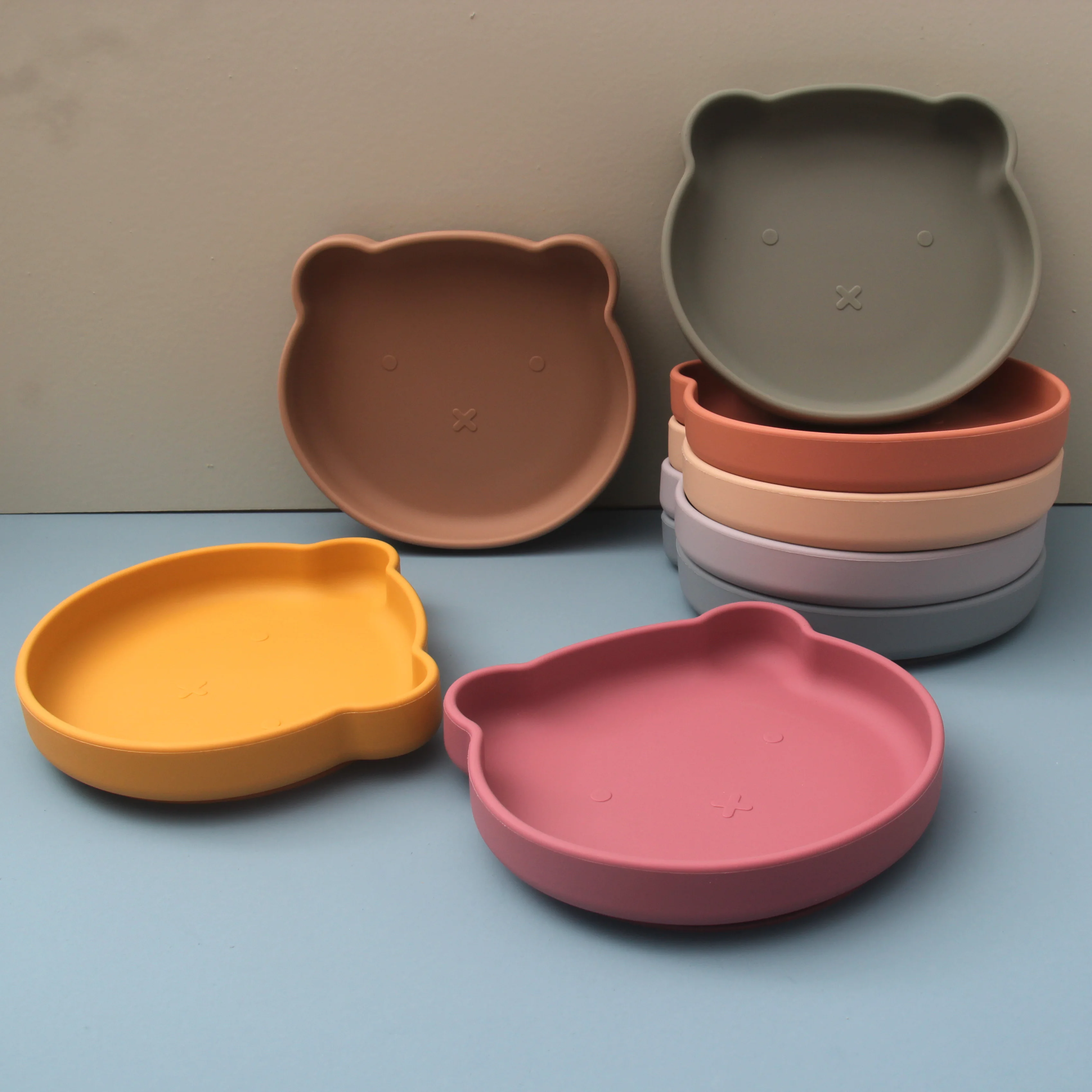 Hot Selling baby products Cute bear Silicone Baby feeding plate Silicone Plates with strong suction