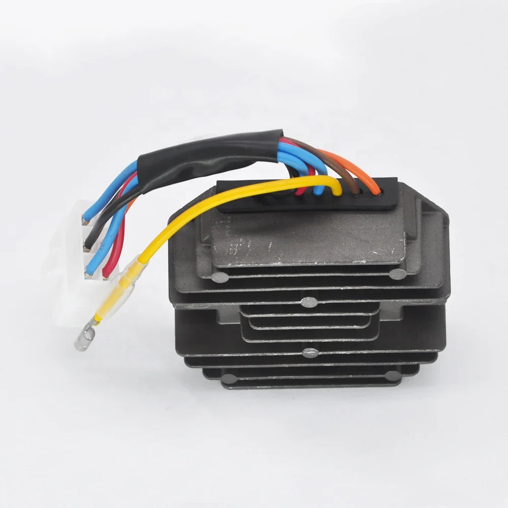 12V Motorcycle Voltage Rectifier Regulator 119653-77711 For Komatsu Yanmar Engine 3TNE74 3D74E 3D68E 3D7