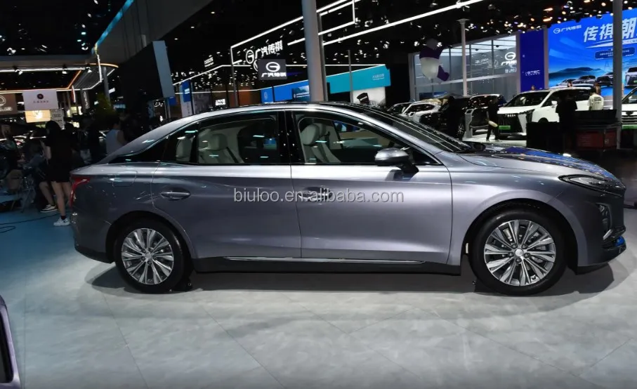 Hongqi Eqm5 Electric Car 2024 Model High Capacity Battery 4Door Sedan Uz Uesd Cars