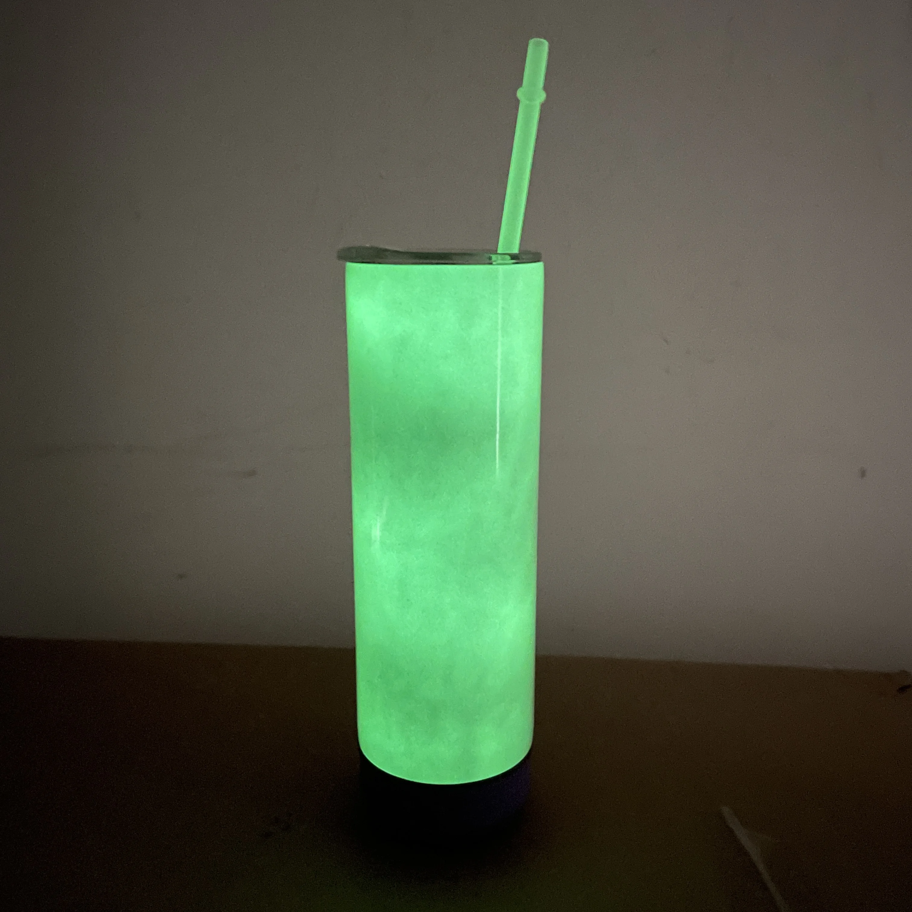 Wireless speaker 20oz glow Straight speaker display music tumbler Mix 5 Colors Music Cup With USB charging cable slide lid and s