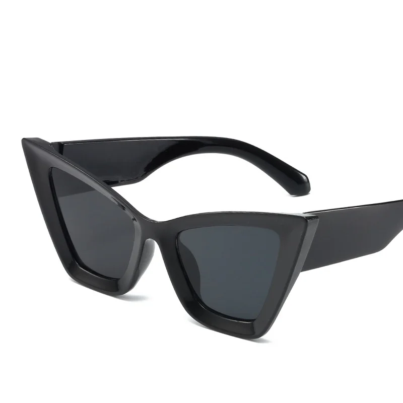 Retro Custom Logo Pc High Quality Luxury Steampunk Cool Cat Eye Women Sunglasses 2024 Trendy Cat Eye Sunglasses Gafas De Sol