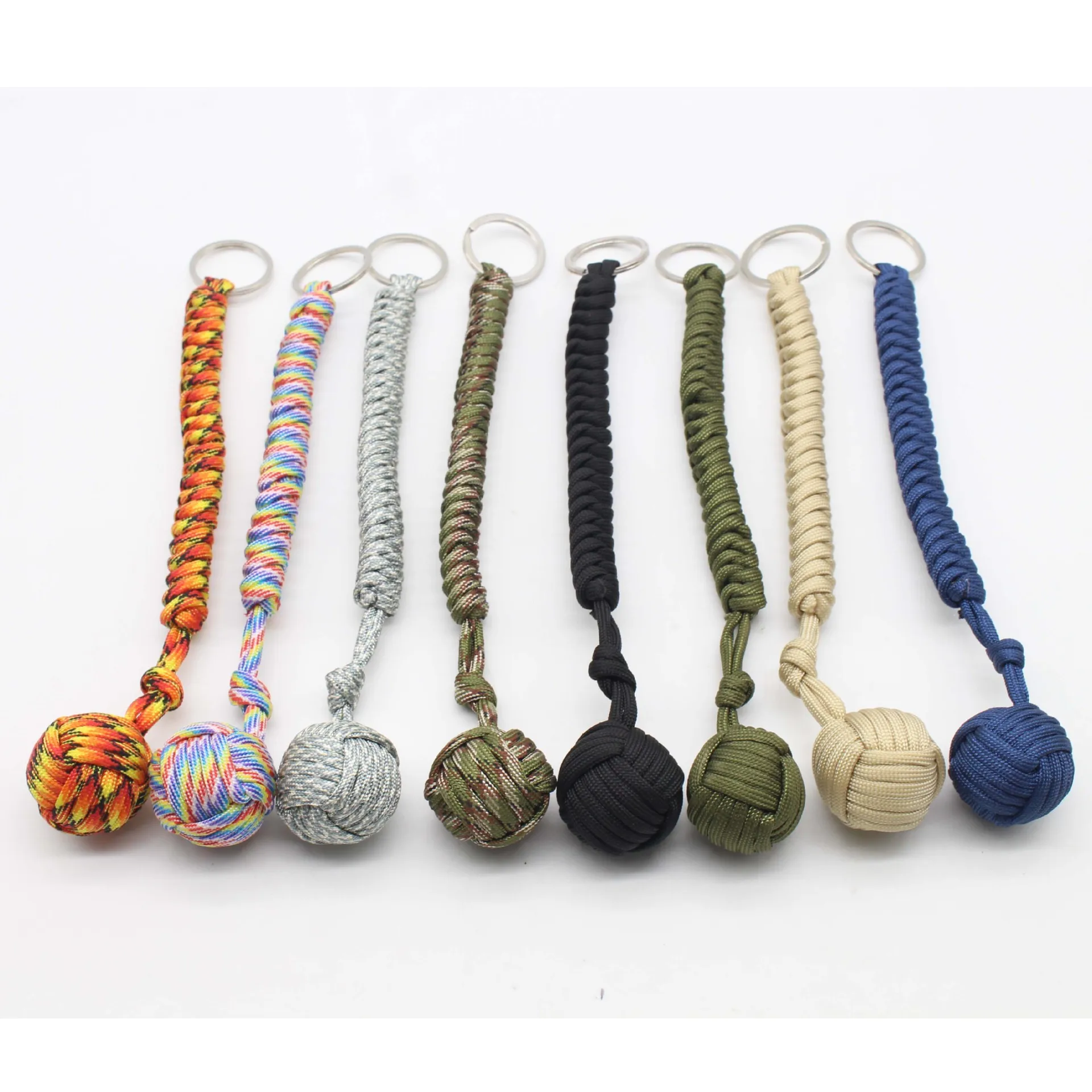 Factory Selling Custom 7-core Paracord Braided Ball Self Defense Ball Keychain Outdoor Survival Monkey Fist Knot Keychain
