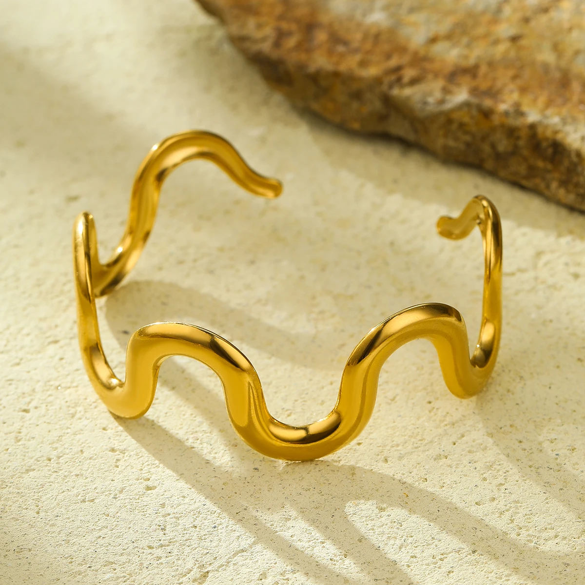 Fashion Jewelry 18K PVD Gold Plated Wave Bracelets Necklaces Gift Stainless Steel Twist Wavy Cuff Bangle for Women