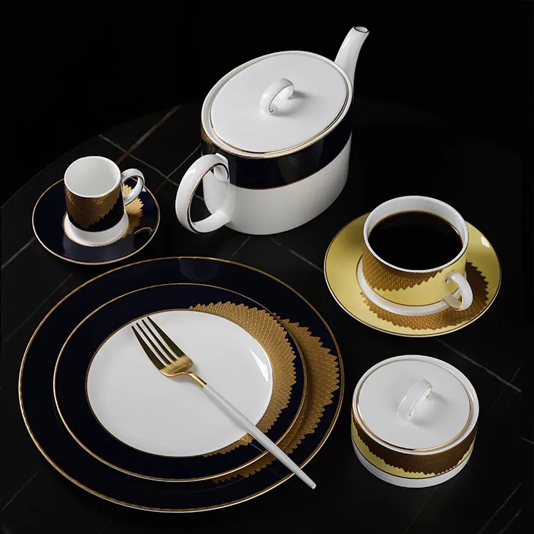 P&T Horeca gold porcelain dinnerware plates set china manufacture porcelain dessert plates