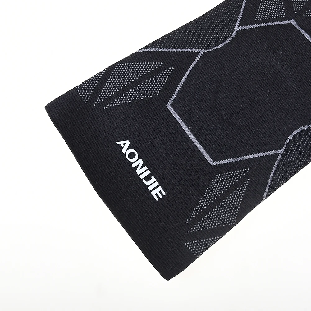 Wholesale Custom New AONIJIE Knee Patella Bandage Knee Bandage E4108 Men Women Knee Pads Sports Running Protective Gear for Men