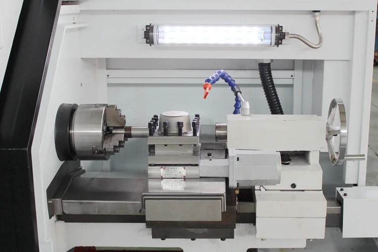 Hot selling products small tool slant bed cnc lathe with live tooling
