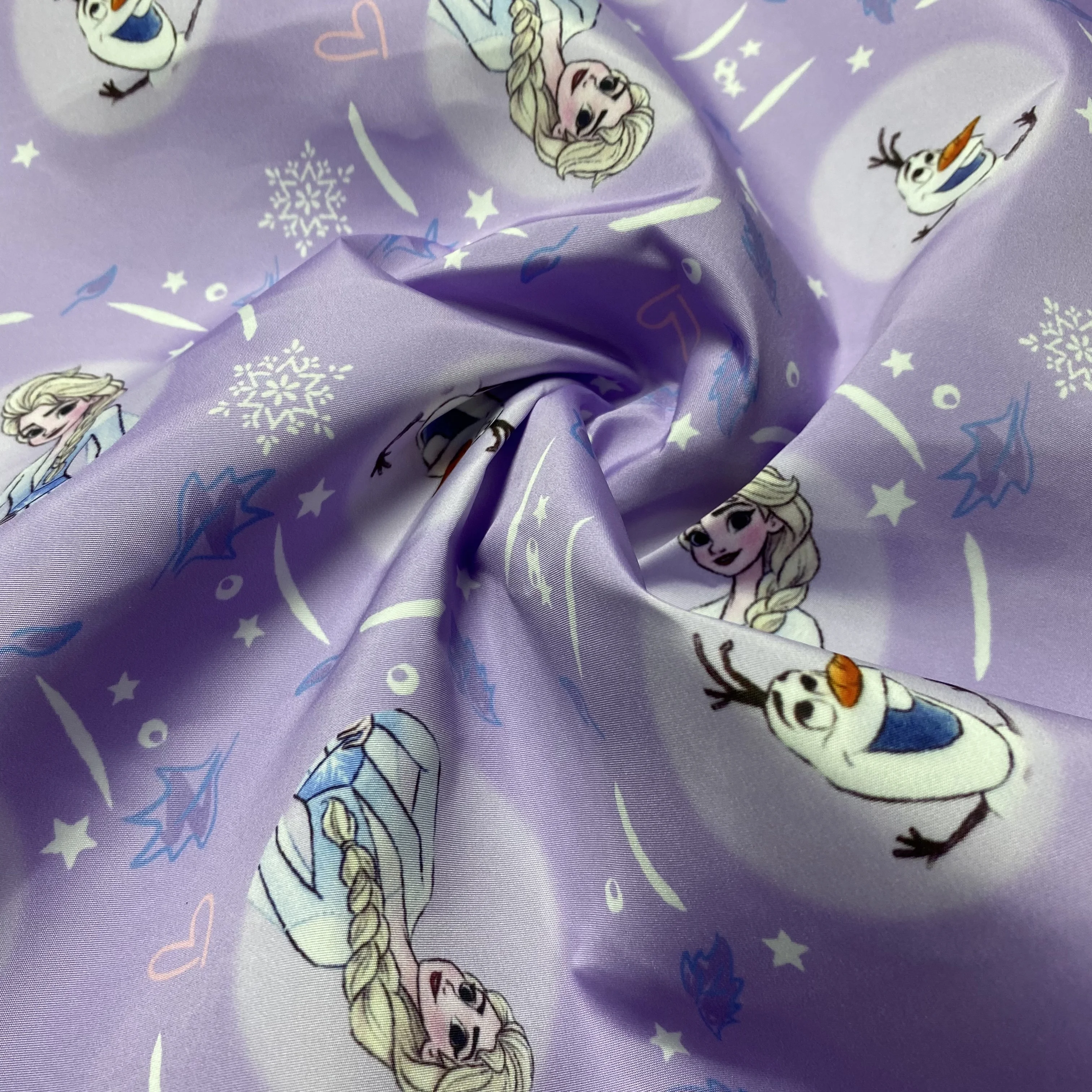 Customized Weft TPM Fake Faux Memory Digital Print 75D*75D Fabric Frozen Anna For Jacket