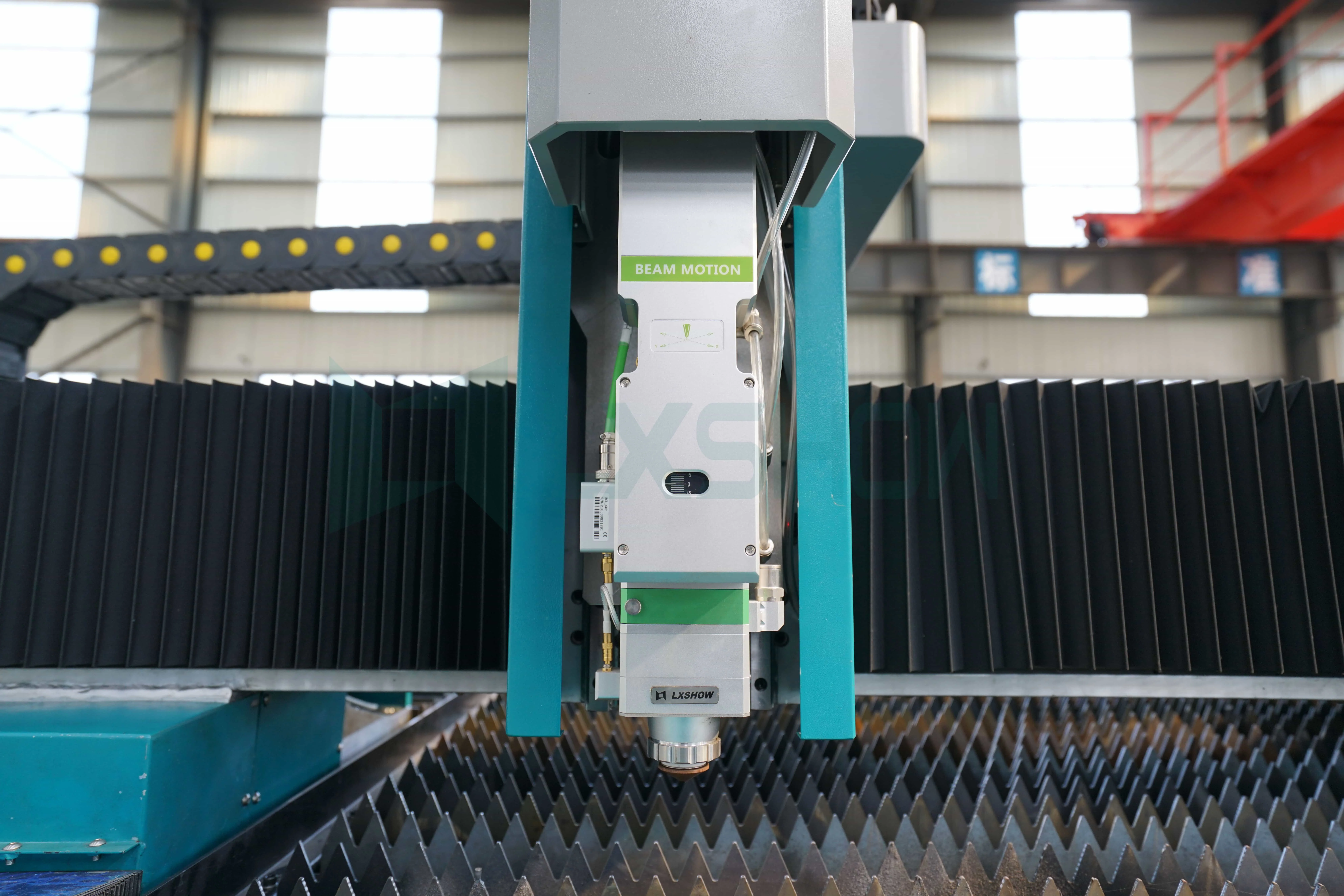 2023 Jinan high precision economic fiber laser plate and tube cutting machine 2500w 3000w 8000w for metal price laser cutter