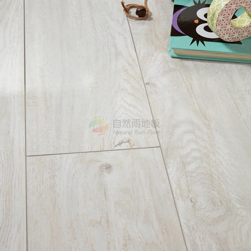 German Standard Offer 32 Class Grey Oak Color E1 Grade Floating Floor 7mm 8mm Thick Hdf Wood Laminate Flooring