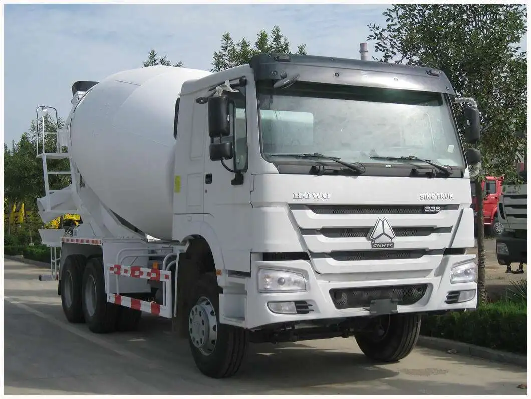 Хорошее качество новый Грузовик Sinotruk Howo низкая цена бетономешалка 380/400HP для продажи