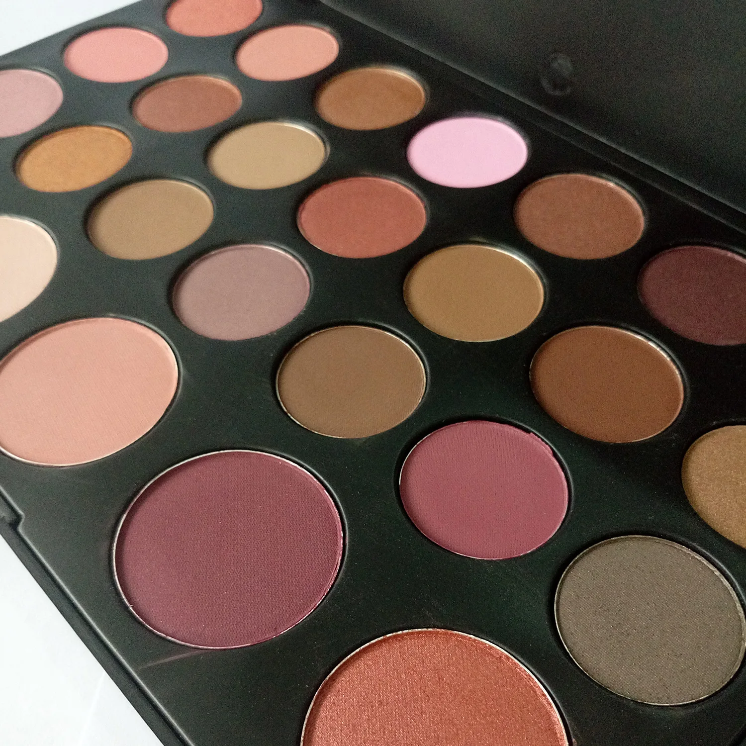 blush on  blush case palette  blush concealer