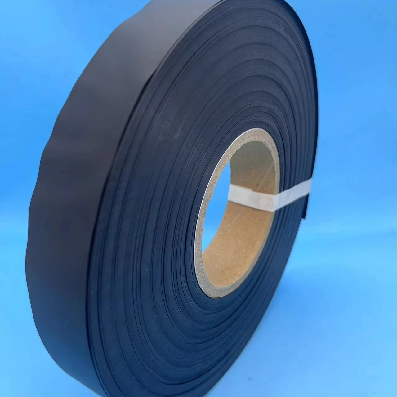 Wholesale TPU 0.19mm Thickness Waterproof TPU Film Roll BLack For Wash Clothing  Label