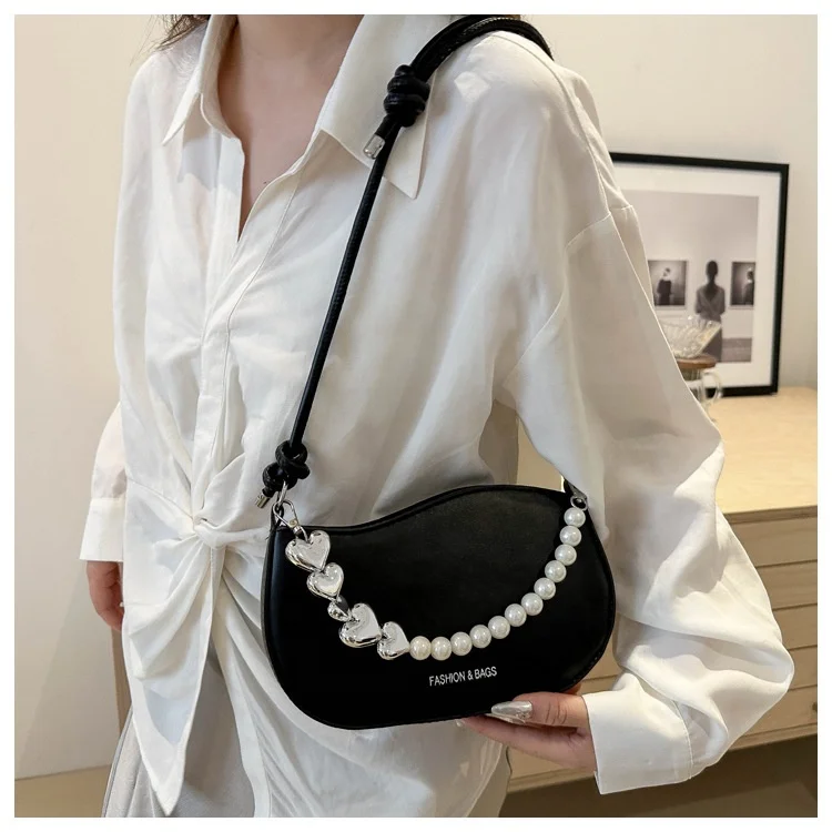 2024 new trendy pearl one-shoulder fashion simple messenger handbag for women