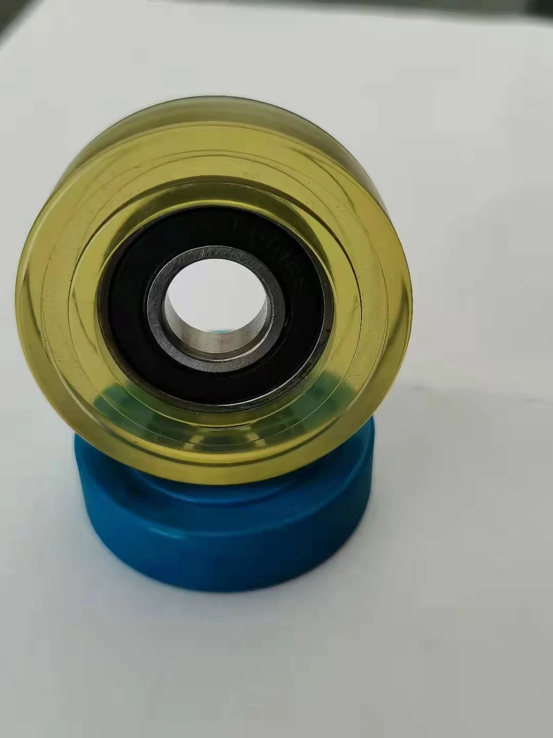 China made nylon and pom truckle wheel supply customized producing kinds of wheel rollers for different transportation machine