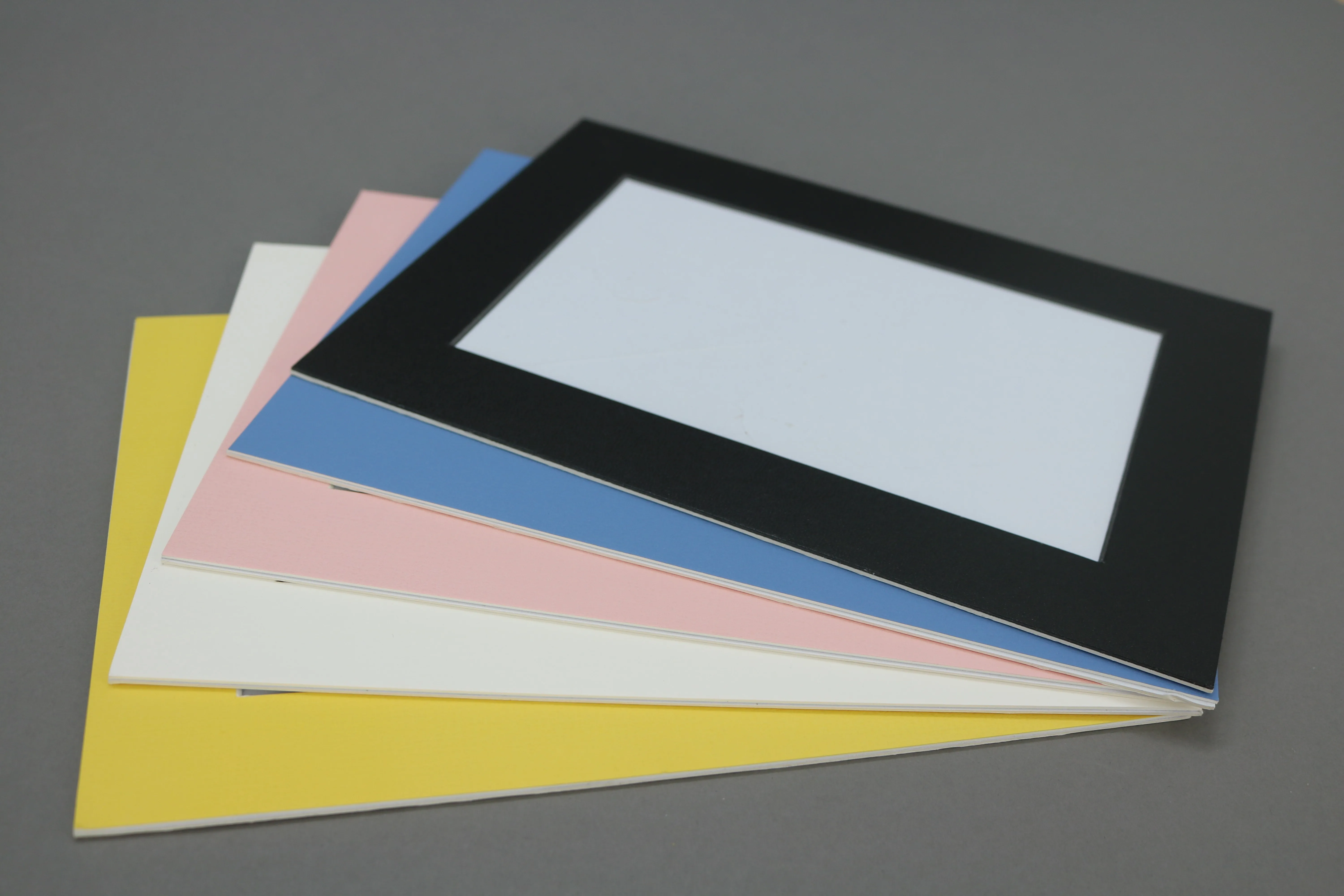 High Quality Paper Photo Frame 5x7 8x10 4x6 Sizes Picture Frame Decoration Gift