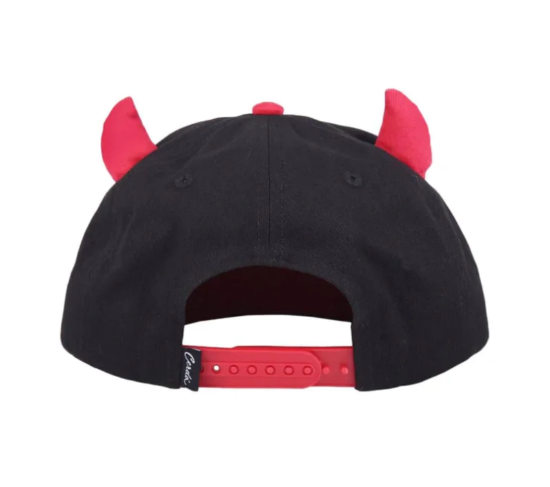 Custom Embroidery 5 Panel Devil Horn Snapback Hat and Cap