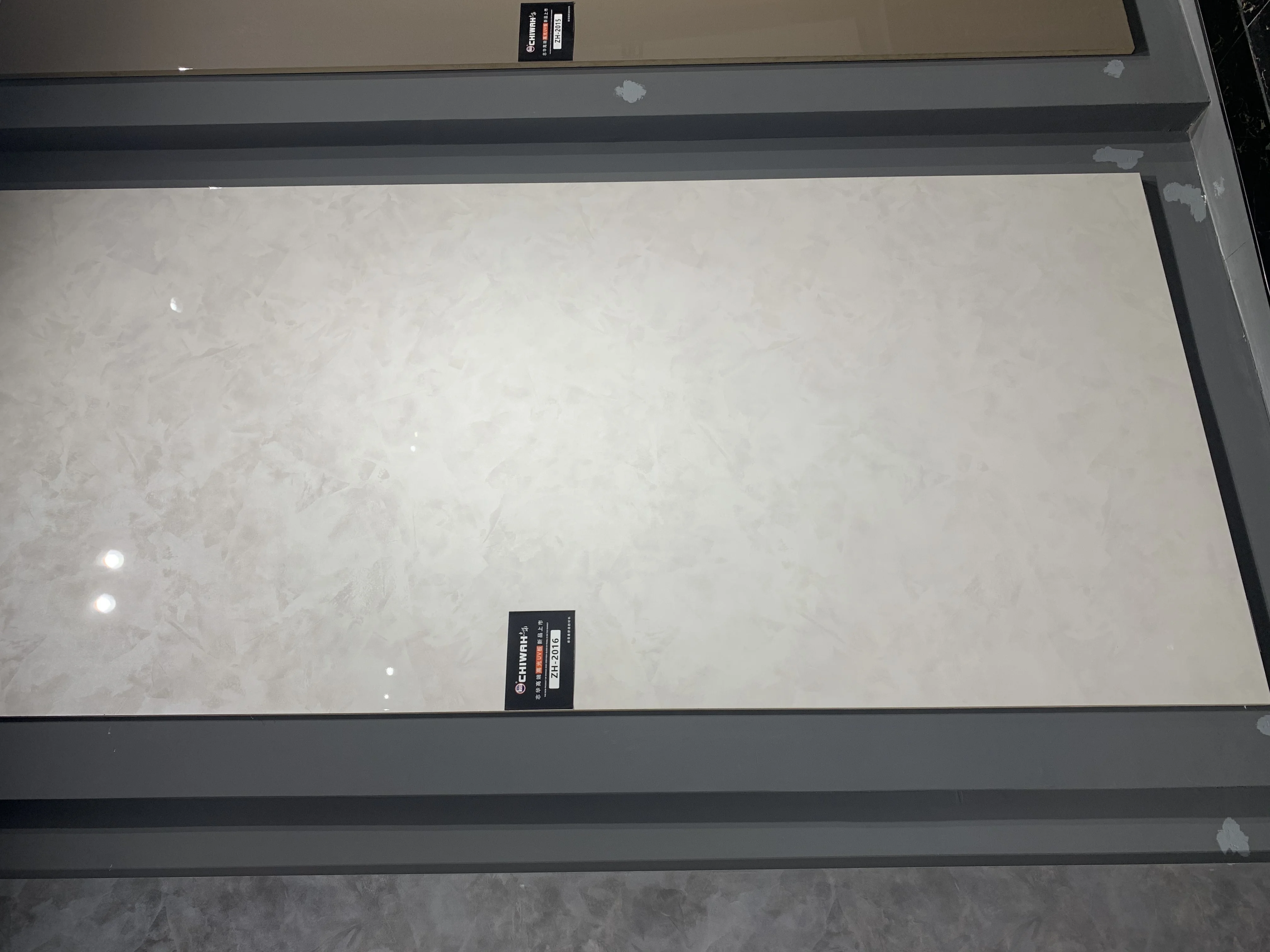 Фошань, фабрика E1/E0, устойчивая к царапинам, с высоким блеском, МДФ, УФ-панель для мебели