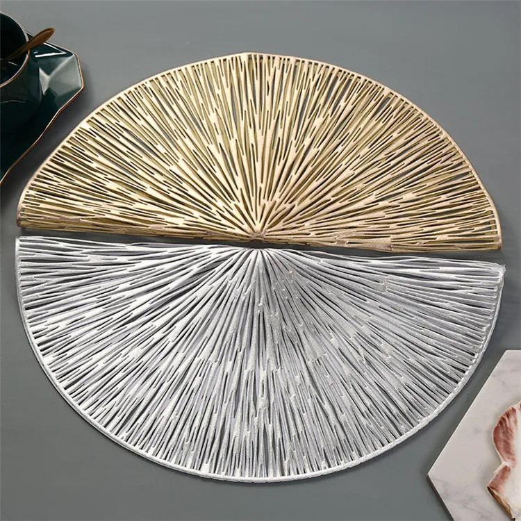 Luxurious PVC Hollow Insulation Coaster Pads Round Table Bowl Mats Heat Resistant Placemat For Dining Table Decorating