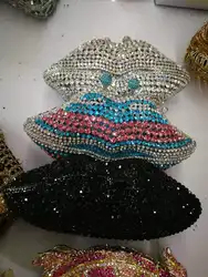 China Factory Wholesales Luxury Crystal Rhinestone Clutch Evening Bag 3D Lip Minaudiere Purse
