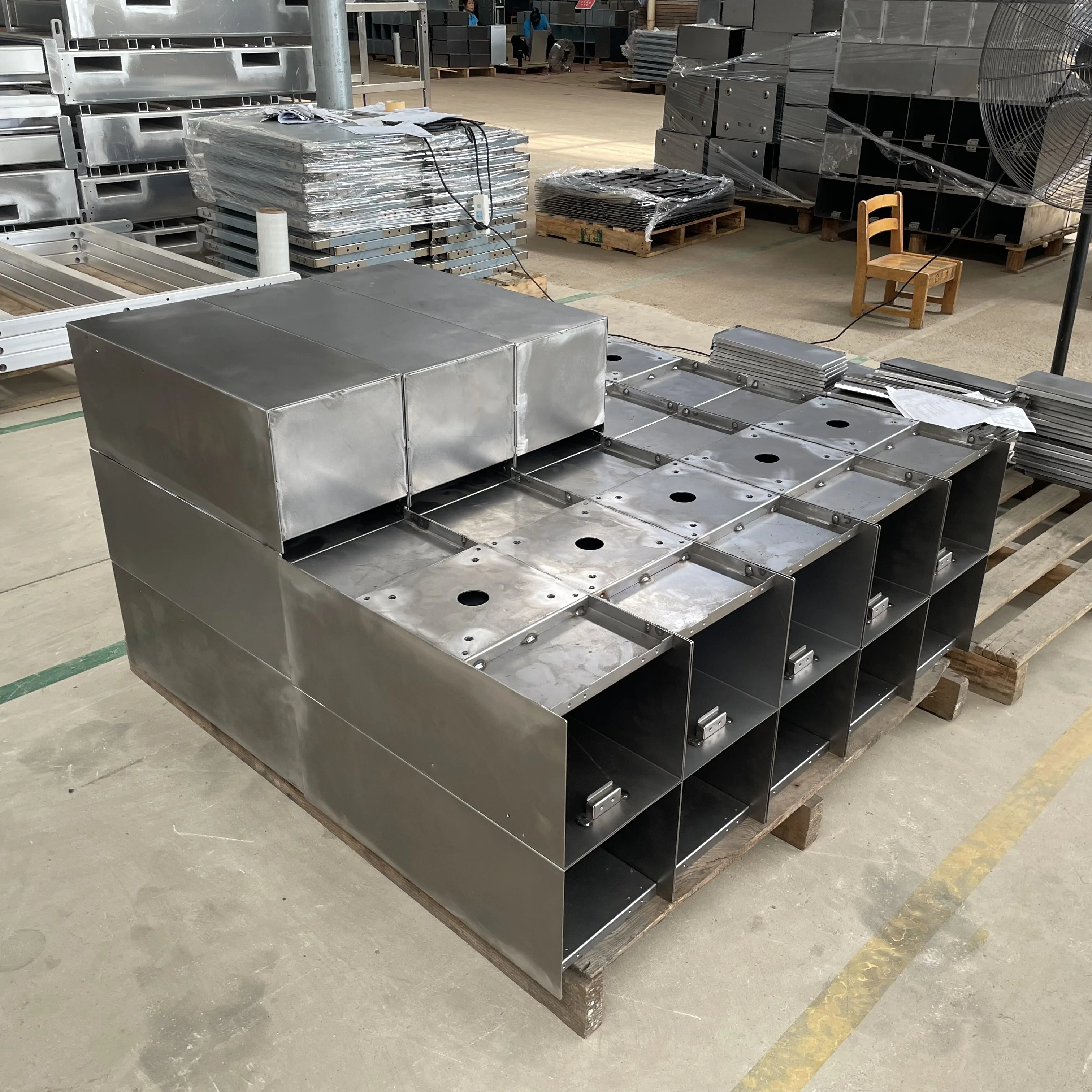 Custom Metal Fabrication Sheet Metal Parts Stainless Steel Enclosures Electrical Boxes Manufacturing