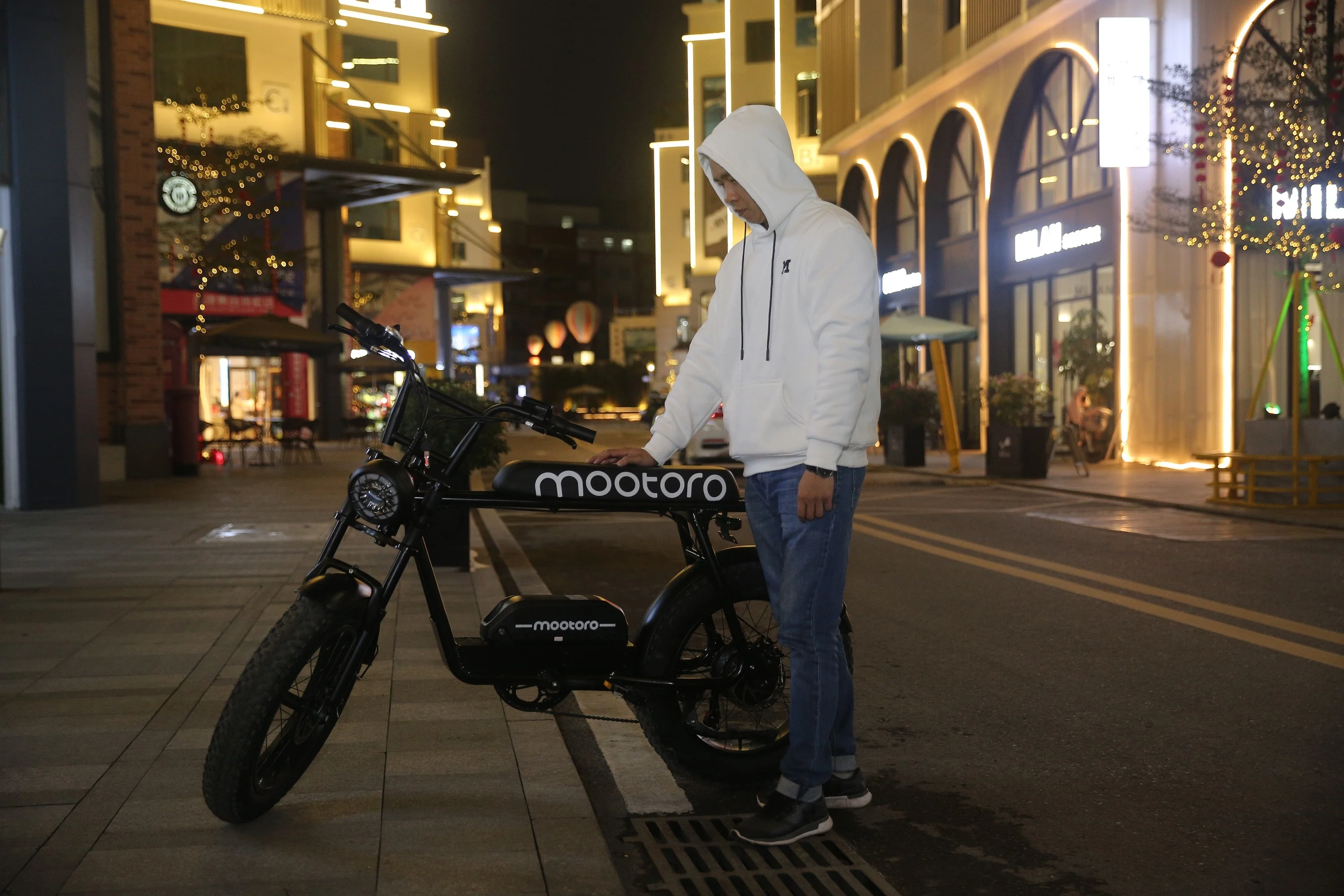 Mootoro New Arrival Retro 26*4.0 Inch 500W City Electric Fat TIRE Bike 48V Electric Motorcycle Beach Cruiser Bicycle Road EBike