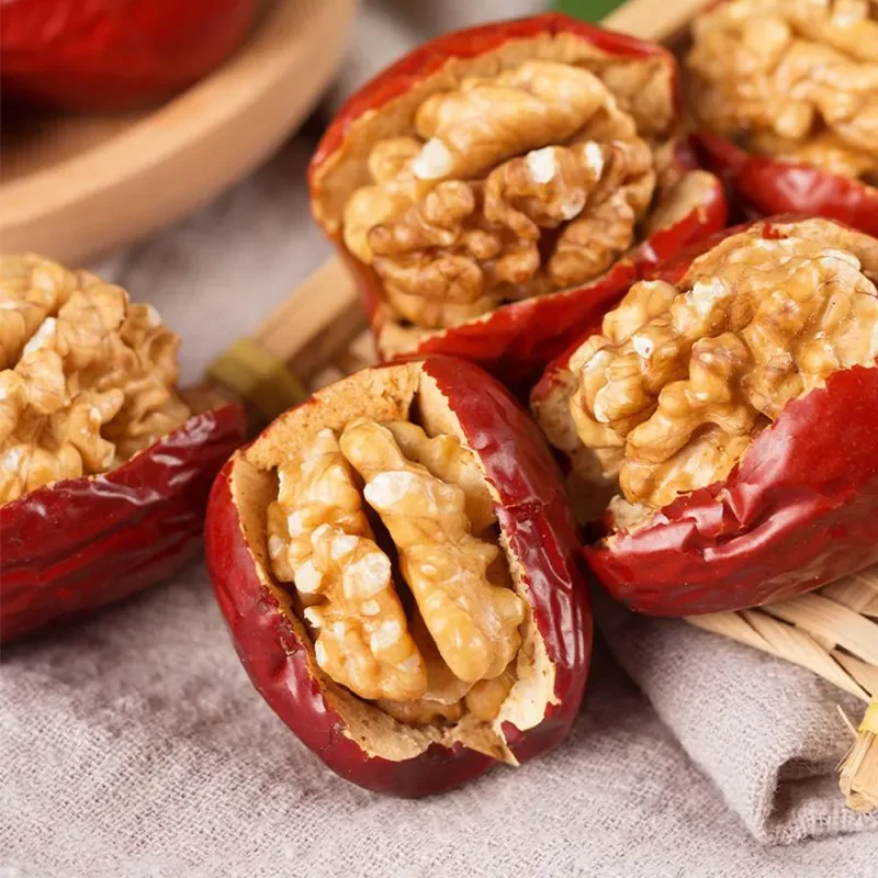 Organic Walnut Healthy Red Dates With Walnut Meats Jujube Fruit With Walnut