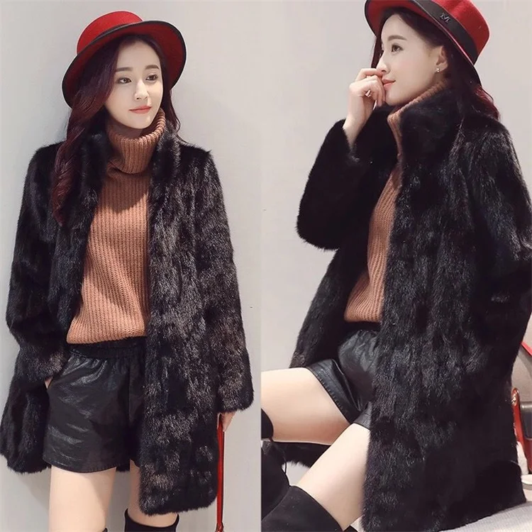 
Hot Selling High End Design Exquisite Workmanship Women Trench Soft Loose Fur Coat For Winter 