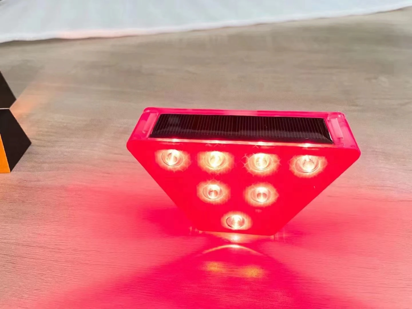 Highway Warning Solar Led Cat Eyes Flashing Road Reflective barricade Lights