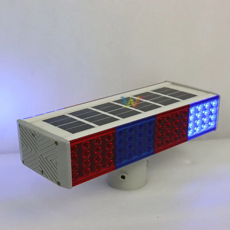 China Supplier Factory Solar Powered Road Safety Blinker Strobe Flashing Warning Light