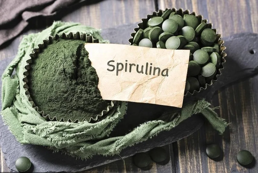 Natural seaweed spirulina farming base Fujian Origin organic Spirulina Tablet
