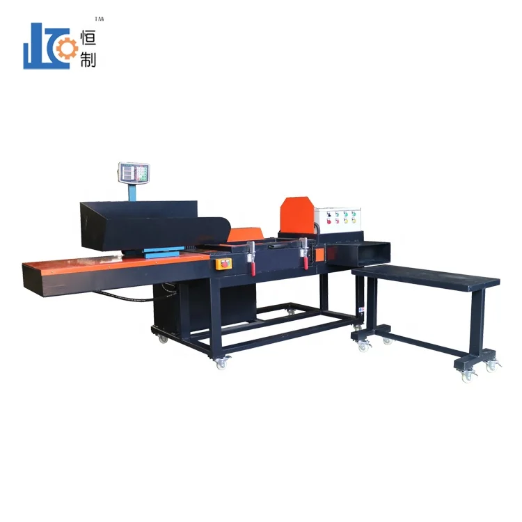 Horizontal constant-weight wiping rags compress machine bagging machine