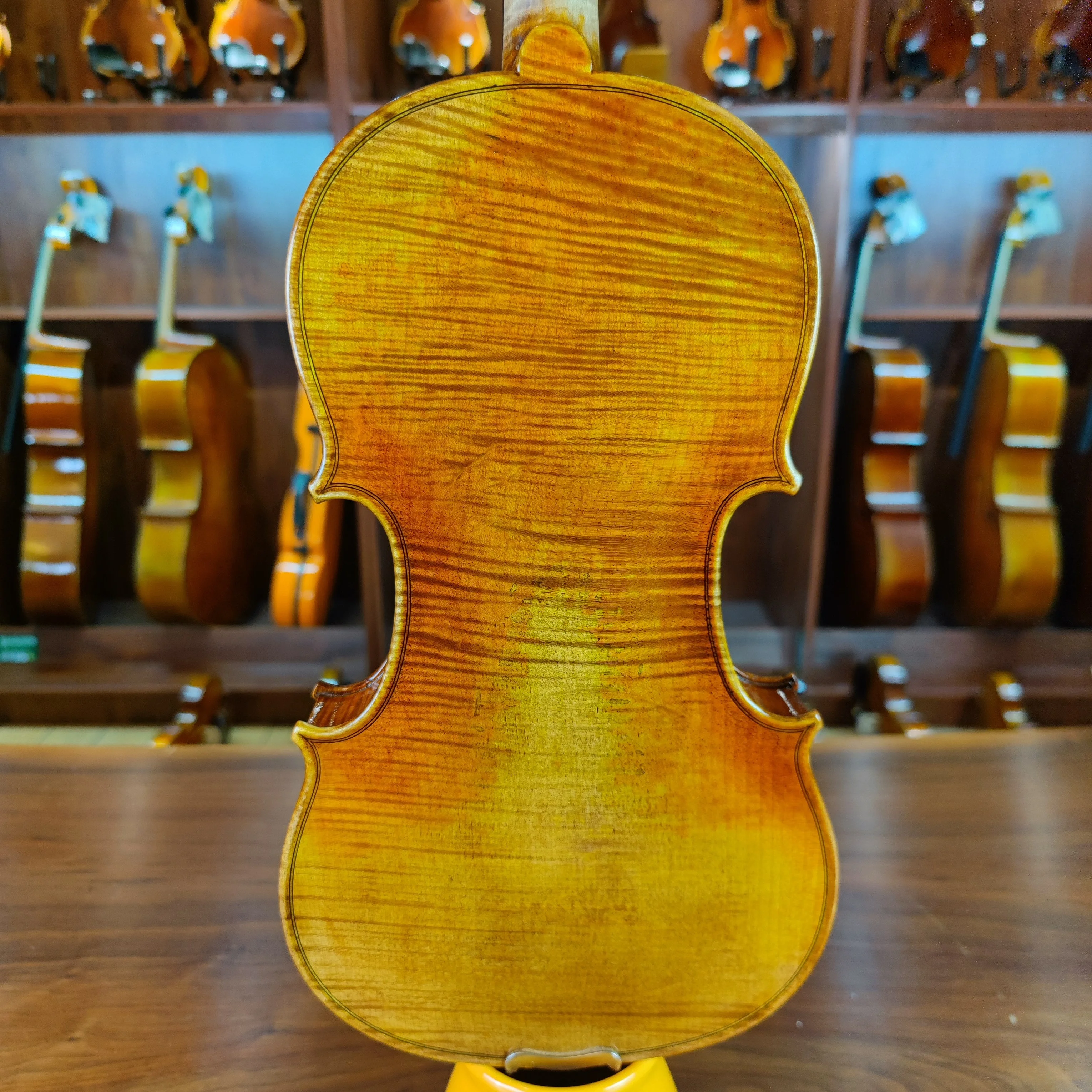 High Quality  professional  HandMade Violin made  with European wood
