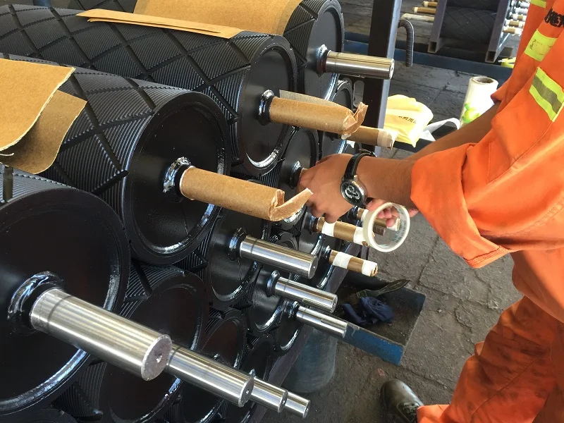 Custom Ceramic Covered Roller Conveyor Belt Roller Electric Conveyor Belt Unpowered Drive Roller