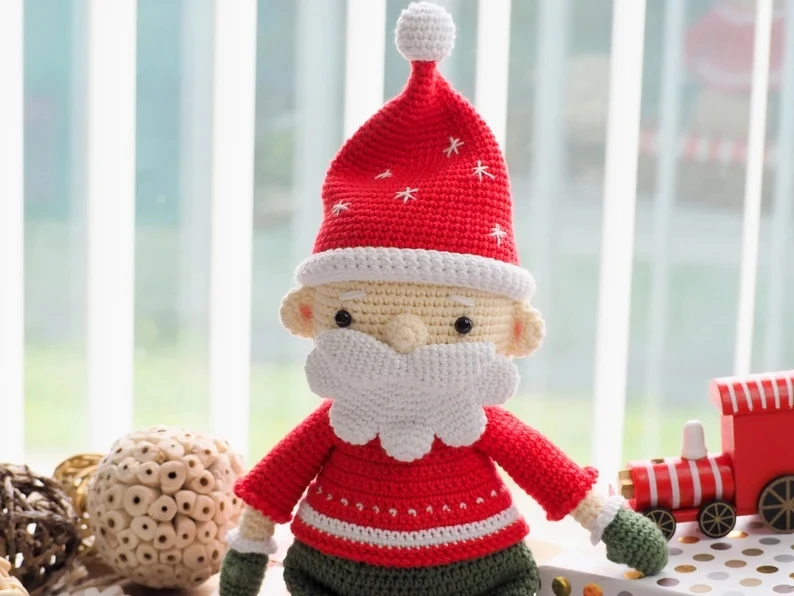 Wholesales Organic Cotton Crochet Santa Character Christmas Gift Toy Handmade Stuffed Snowman and reindeer Toys For Kids