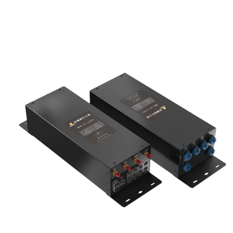 Smart Street Lamp Gateway with Support for 2 Optical Fibers and Multifunctional Interface Strong Edge Computing Controller