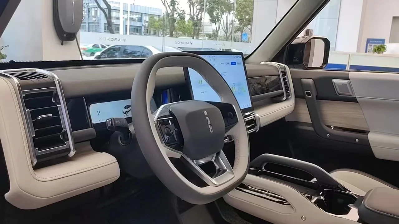 2024 chery icar 03 suv best selling electric vehicle dual motor long range 4X4 awd rwd 5 seats small suv car new energy vehicle
