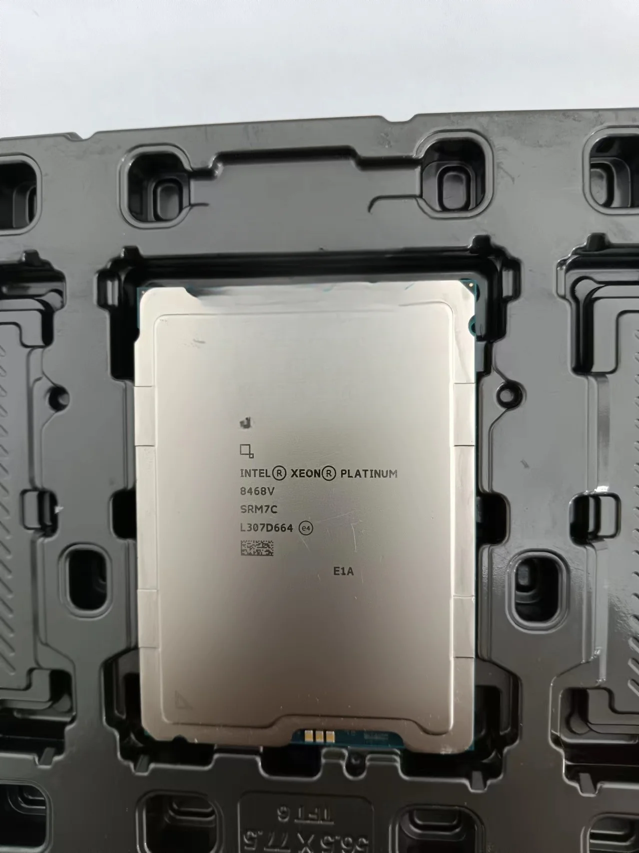 Server CPU Intel 8462Y+ 8468 8468V 8468H 8470 8470N 8480+ 8490H Processor